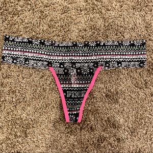 NWOT 2015 Victoria Secret Pink Christmas Snowflake Thong XS